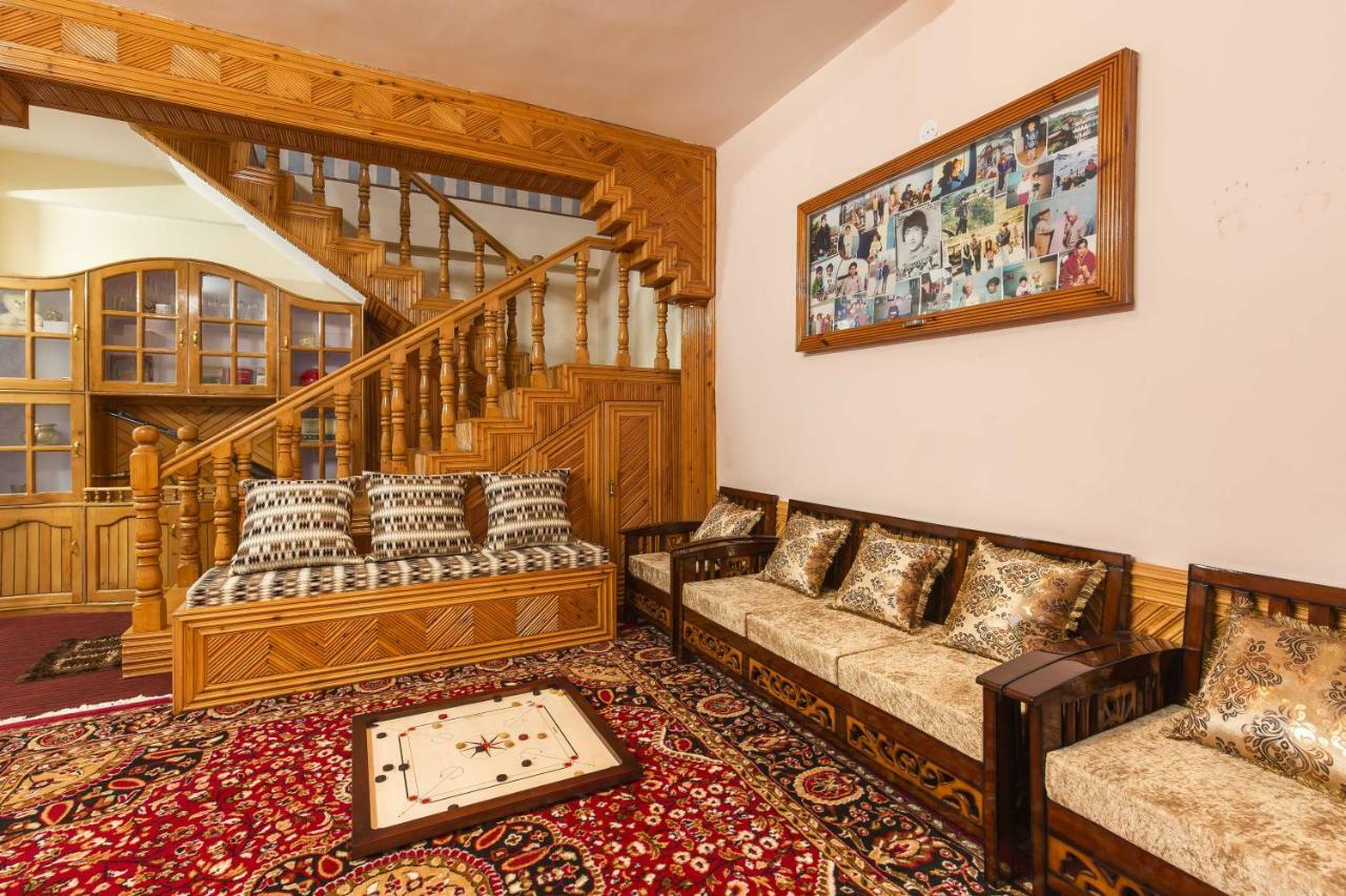 Zostel Homes Kotkhai 심라 외부 사진